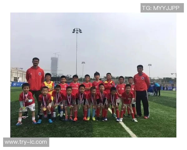 西安足球队荣登足球节奏排行榜第二名引发热议 西安足球队荣登足球节奏排行榜第二名引发热议