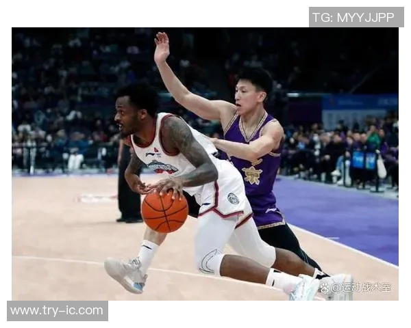 赛后分析:杭州足球队与南京足球队在战术灵活性上的较量与启示 赛后分析:杭州足球队与南京足球队在战术灵活性上的较量与启示